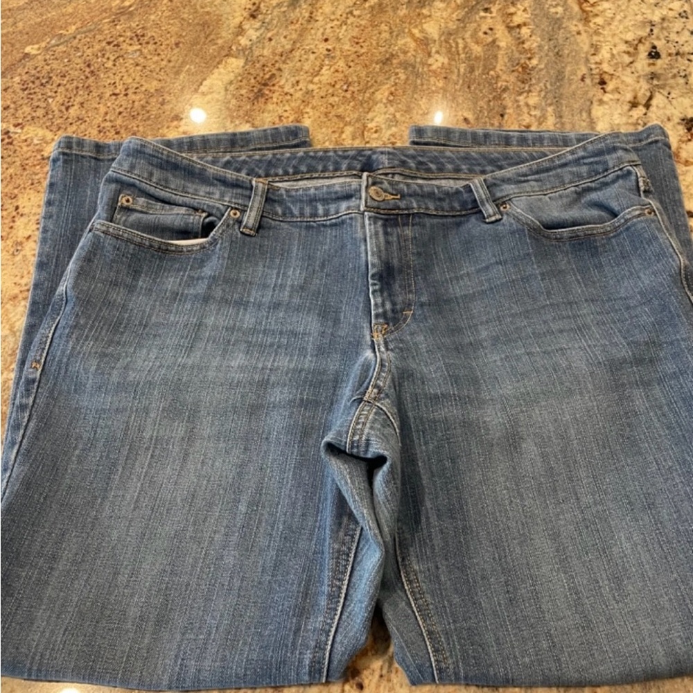 Old Navy The Flirt Women's Size 18 Short Stretch Bootcut Jeans